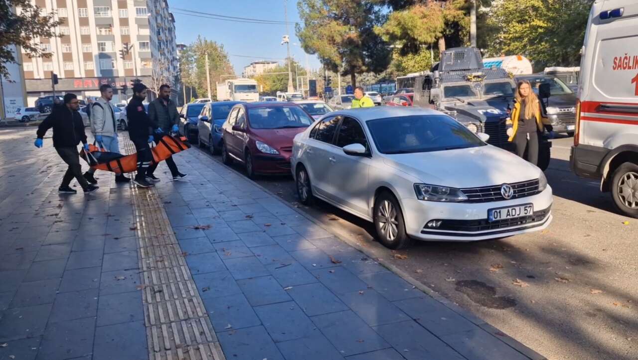 Kan donduran olay! Anne ve oğlu yataklarında öldürüldü, zanlı aynı evden çıktı 11